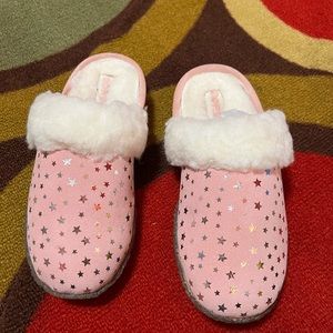Girls slippers Sorel size 2